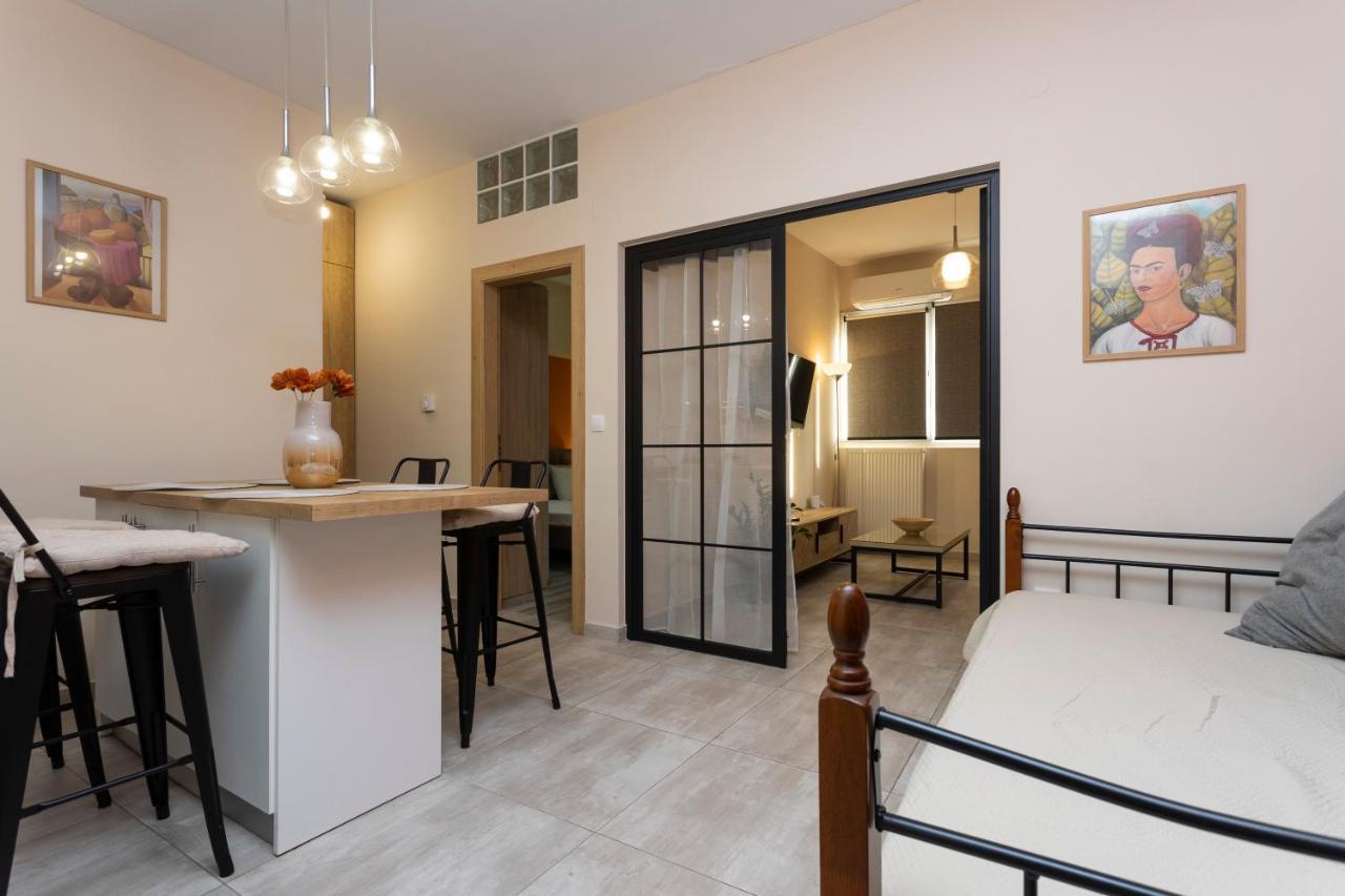 3C'S Apartment Thess :Central, Cosy & Convenient Thessaloníki Exteriör bild