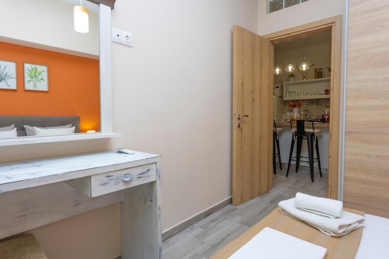 3C'S Apartment Thess :Central, Cosy & Convenient Thessaloníki Exteriör bild